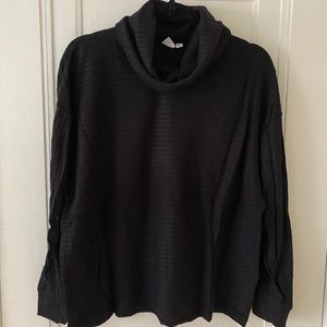 GAP Striped Ribbed Lightweight Turtleneck